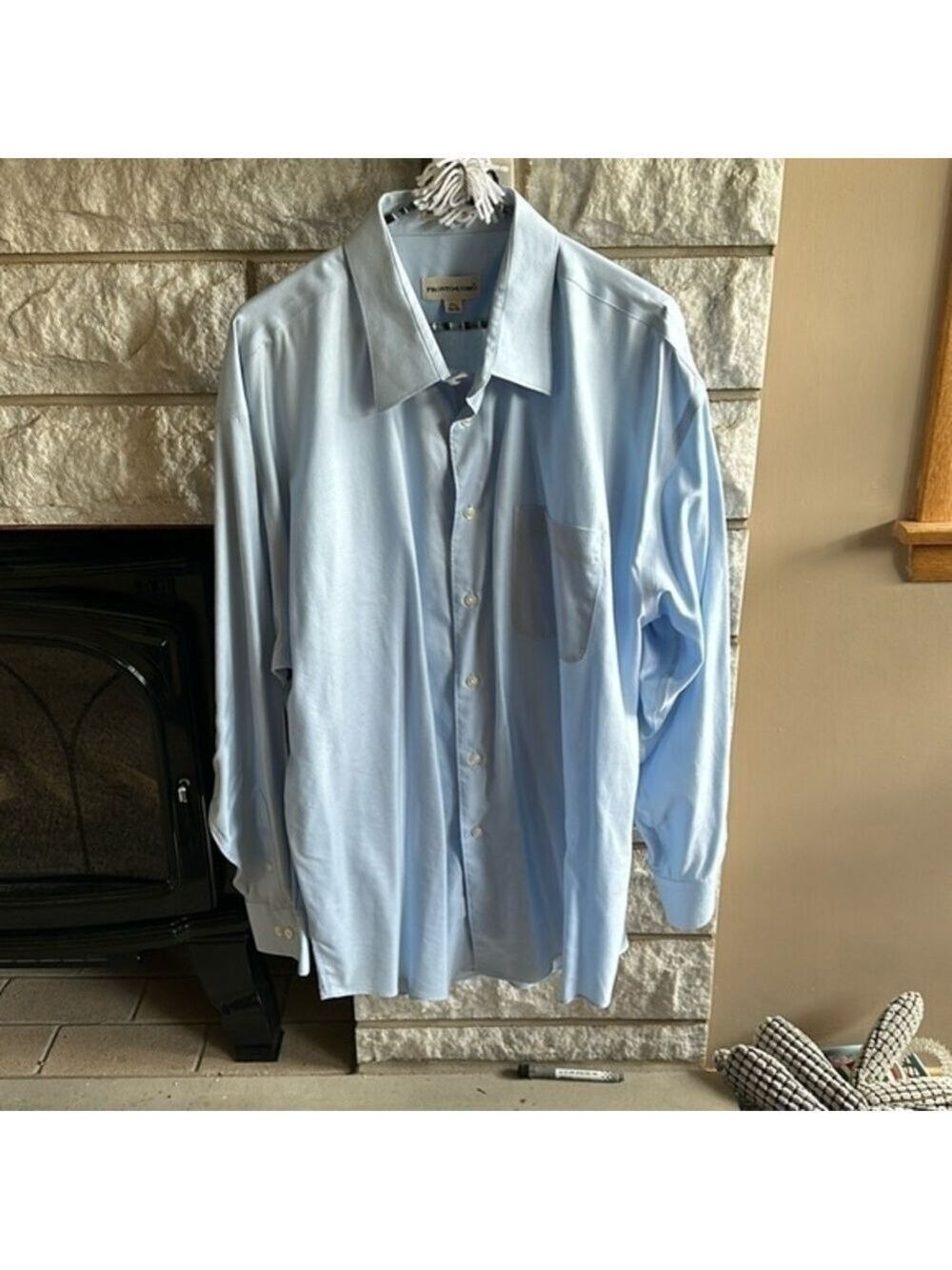 Pronto Uomo long sleeve baby blue button down shirt size 17 1/2 (34/35)
